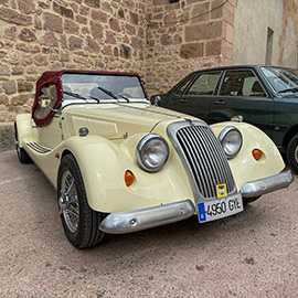 Escapada en coche clásico a Rubielos de Mora