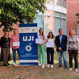 La Cátedra bp de la UJI entrega los diplomas a los premiados por sus trabajos finales de grado y máster y cierra mayo con varias actividades