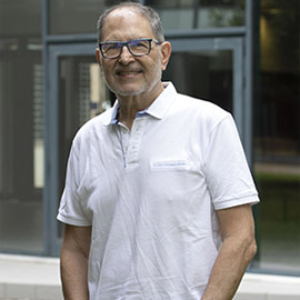 El catedrático de la UJI, Juanjo Ferrer, galardonado con el Premio «Mundo clásico»