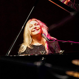 Eliane Elias cierra el Festival Internacional de Jazz de Peñíscola