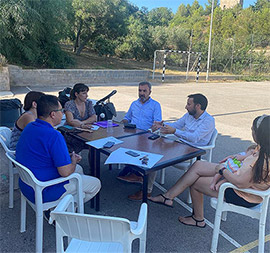 Reunión del Ayuntamiento de Castellón con la nueva junta directiva de la asociación de vecinos de Penyeta Roja