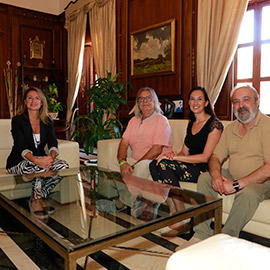 Carrasco: ´Nos ponemos a trabajar para que haya al menos una enfermera escolar por  distrito´