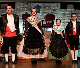 Presentación de las madrinas de la Gaiata 19 La Cultural, Raquel e Isabel Naches