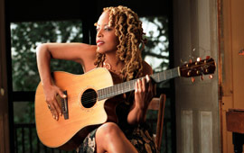 Cassandra Wilson iniciará su gira española en el Festival de Jazz de Peñíscola,  el 22 de julio