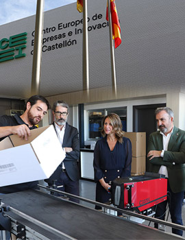 La alcaldesa Begoña Carrasco visita el Centro Europeo de Empresas Innovadoras (CEEI)