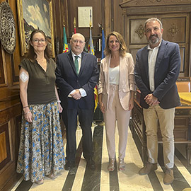 Carrasco: ´Bajamos los impuestos y nos comprometemos con los autónomos a eliminar las trabas burocráticas con las que se encuentran y a agilizar los procesos´