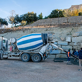 El Ayuntamiento de Morella ultima la nueva pista deportiva exterior con el hormigón, cierres y adecuación de los alrededores