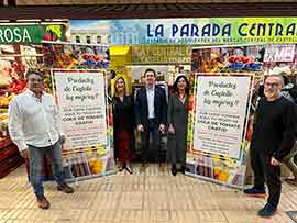 Por cada compra en los mercados Central y Sant Antoni, un trozo de coca de tomate gratis