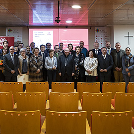 Cáritas Diocesana reconoce la colaboración de empresas y colegios profesionales