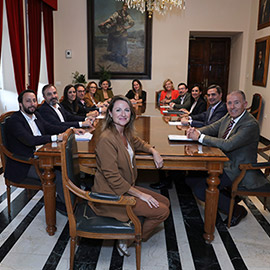 Carrasco: ´El presupuesto de 2024 nos va a permitir hacer más con menos, los castellonenses verán mejorados los servicios públicos a pesar de bajarles los impuestos´