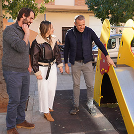 El Ayuntamiento de la Vall d´Uixó finaliza la mejora de cinco parques infantiles y crea uno nuevo
