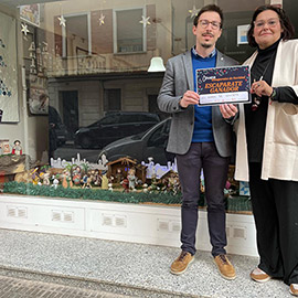 La tienda Les Hores de Sonieta gana el concurso de escaparates navideños 2023