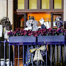 Espectacular cabalgata de los Reyes Magos en Castellón