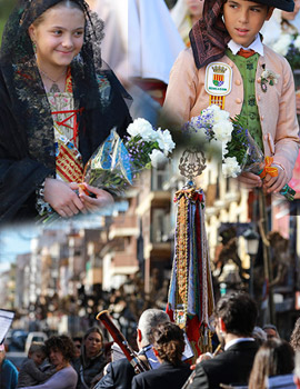 Misa en honor a los santos patronos y ofrenda de flores en Benicàssim