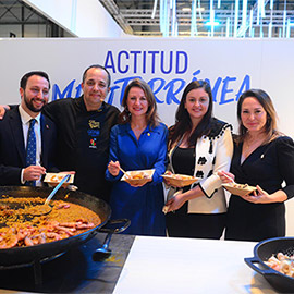 El arroz a banda triunfa en Fitur de la mano de la Tasca el Puerto