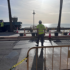 Benicàssim procede al cierre de los antiguos pasos subterráneos de la avenida Ferrandis Salvador