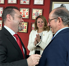 La alcaldesa Begoña Carrasco asiste a la inauguración del cau dels Cavallers Templers