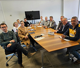 El director general de Costas, Puertos y Aeropuertos, Vicente Martínez Mus, se ha reunido hoy en Oropesa del Mar con el Equipo de Gobierno