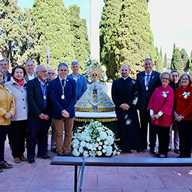 La Mare de Déu del Lledó visita el Cementerio de San José