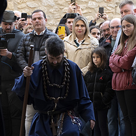 Emotiva salida dels Pelegrins de Les Useres