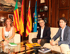 La Alcaldesa recibe al Director General del Instituto Valenciano de Cultura