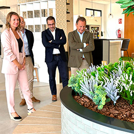 El Ayuntamiento de Castellón y ASCER unen fuerzas para que la ciudad sea el gran escaparate de los usos urbanos de la cerámica