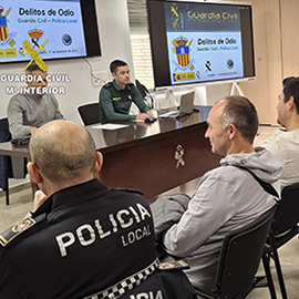 La Guardia Civil coordina esfuerzos con  Policías Locales en la lucha contra los  delitos de odio en la provincia de  Castellón