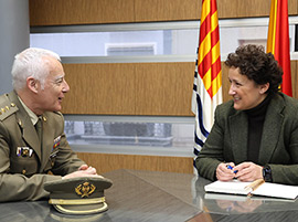 La alcaldesa de Onda recibe al Subdelegado de Defensa en una visita institucional