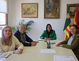 El Ayuntamiento de Castellón y la Autoridad Portuaria trabajan en la preparación del 30 Aniversario de la Plaza del Mar