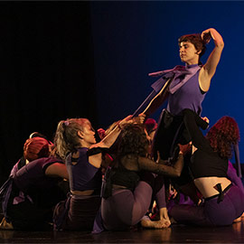 El alumnado del Taller de Danza de la UJI presenta en el Paranimf el espectáculo «Imagina´t»