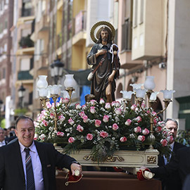Procesión y misa con motivo de les festes en honor a Sant Roc de Cassola i Canyaret