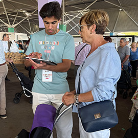Las encuestas a pie de calle por Censal Parc se inician en el mercado del lunes y seguirán en distintos emplazamientos toda la semana