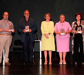 La UJI entrega las distinciones extraordinarias a Xipell, Dolores Guillamón, Asunción Ventura y Vicent Ventura