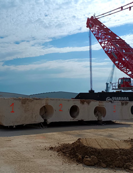 PortCastelló avanza en las obras de acondicionamiento del muelle transversal exterior