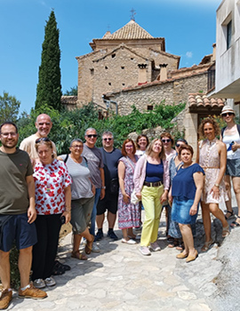 La UJI, el IES Politècnic y la Asociación de la Alpargata de Villores inician el desarrollo de proyectos culturales alrededor del patrimonio de la alpargata