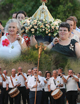 Tradicional fiesta en homenaje de la Mare de Déu del Lledó en la ermita de Sant Francesc de la Font