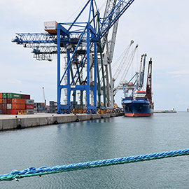 PortCastelló renovará el pavimento de los muelles de la Cerámica y Centenario