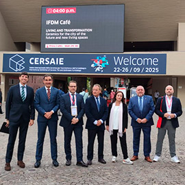 La Diputación de Castellón muestra en Cersaie su máximo respaldo a la industria cerámica de la provincia