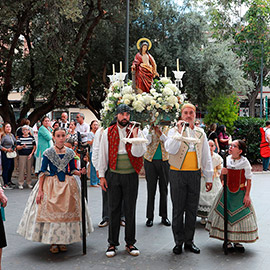 Día grande de las fiestas de la calle Santa Bárbara