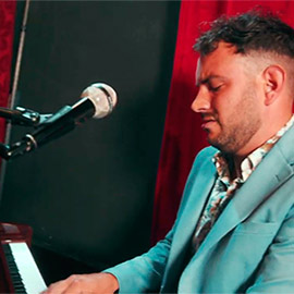 El pianista argentino Alberto Burguez & The Flying Roots abre la tercera temporada de EnVers en Burriana