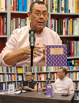 José Manuel González de la Cuesta presenta en Madrid `` Las espías´´