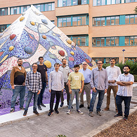 La UJI ultima un proyecto de investigación para mejorar la integración de energías renovables con baterías en la red eléctrica