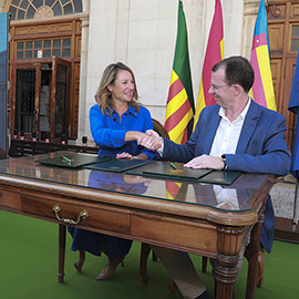 Firma del contrato de obra de remodelación integral del Mercado Central de Castellón