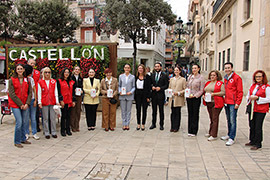 La alcaldesa de Castellón pone en valor la labor de Cruz Roja Castellón y participa en el Día de la Banderita