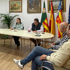 Las reuniones vecinales para explicar el modo de presentar los ´Presupuestos Participativos´ llegan al Grao
