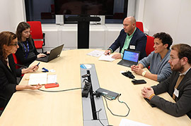 Ballester propone a la Comisión Europea un calendario de acción progresivo y coherente para la descarbonización