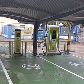 Ya están operativos los puntos de recarga para vehículos eléctricos en los aparcamientos de PortCastelló