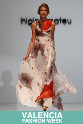 Creatividad y elegancia de Higinio Mateu en la Fashion Week de Valencia