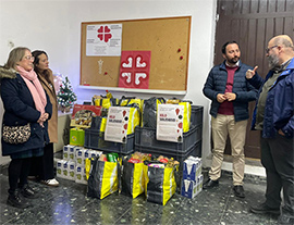 El área de Infraestructuras colabora de manera solidaria con la parroquia de Sant Pere del Grau con más de 500 kilos de alimentos