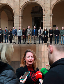 Castellón guarda un minuto de silencio en recuerdo de las víctimas del accidente de tren en Córdoba
